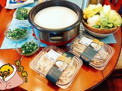 -盒马鲜生(财富中心店)