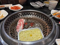 -木槿花韩式炭烤·熟成肉工坊(孙文东路店)