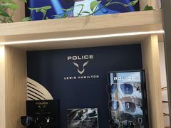 -吴良材眼镜(美罗城店)
