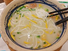 -新世界·过桥米线宴