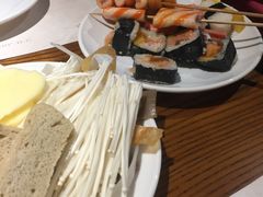-享遇.锅姥姥牛排海鲜自助(小寨店)