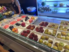 -涨巢·潮玩水疗局