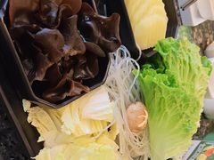 -一席地·本地鸡窝·杭帮鸡火锅(萧山银隆百货店)