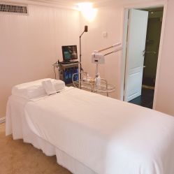 -JNK皮肤管理中心