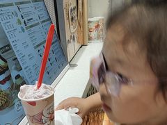 -DQ·蛋糕·冰淇淋(大宁国际商业广场店)