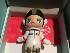 -泡泡玛特POPMART(蓝色港湾店)