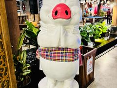 -Naughty Nuri’s Phuket