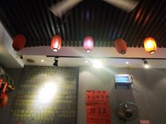 -爆炸头阿姨小四川正宗川味小吃(无任何分店)