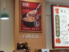-华记煲仔华·煲仔饭(市桥易发店)