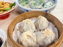 无锡小笼包-二泉园老菜馆·百年无锡菜