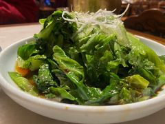 白灼罗马生菜-小吊梨汤·北京菜·烤鸭(双井乐成中心店)