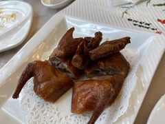 秘制红烧乳鸽-香云轩·顺德菜(香云纱园林酒店店)