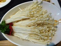 -严厨老坛酸菜鱼(吴江万宝店)