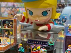 -泡泡玛特POPMART(蓝色港湾店)