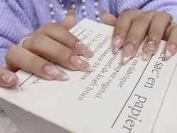 -艾珂·美甲美睫