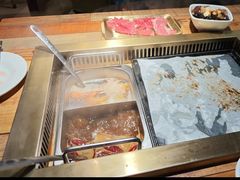 -蒙肥羊·酸汤潮牛·鲜牛肉火锅烤肉自助(岗顶店)