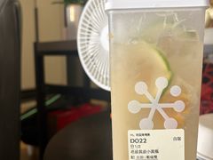 -奈雪的茶(M+世纪都会广场店)