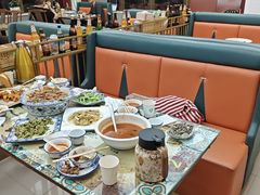 -壹阁胡羊焖饼(特色小吃街店)