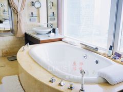 -深圳星河丽思卡尔顿酒店