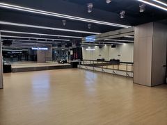 -力美健健身游泳俱乐部(顺联国际店)