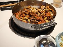 -七欣天香辣蟹火锅(闵行浦江欢乐颂店)