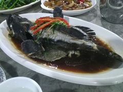 -四川小胡子海鲜(丁村万人海鲜广场店)