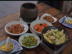 -小小饭店·休闲农庄·安吉松树林里的农家菜