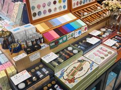 -猫的天空之城概念书店(苏州诚品店)