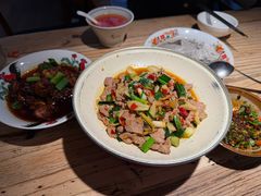 -树厨贵州菜(大十字店)