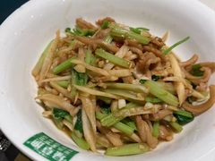 -绿草地·湘菜(7mall店)