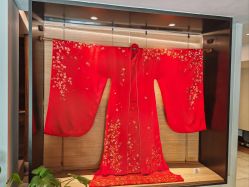 -藤薰定制中式嫁衣礼服旗袍店