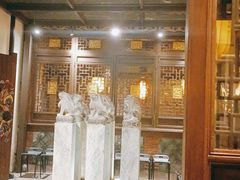 -小龙坎火锅(湖滨银泰in77店)