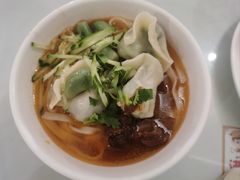 -裕龙汤泉