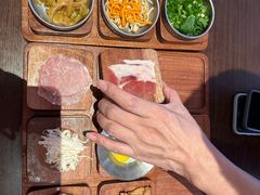 -银米·云南传统过桥米线(双廊黑金冠店)