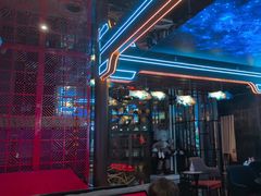 -屋有岛沉浸游戏旗舰店(中山公园店)