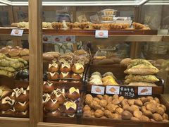 -小飞象面包公社(珠江路金鹰店)