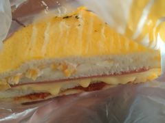 芝士薯泥三文治面包-味多美蛋糕(东直门店)