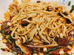 -李与白包子铺(桐梓林店)