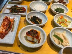 -金顺韩式烤肉·网红烤肉店(广利路店)