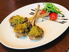 -上海明天广场JW万豪酒店