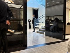 -Chanel(德基广场店)