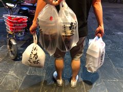 -龙巢盱眙龙虾·牛蛙·烧烤宵夜(八卦岭店)