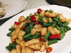 -赶海部落海鲜城(海阳路店)