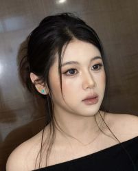 -明天见·化妆造型工作室
