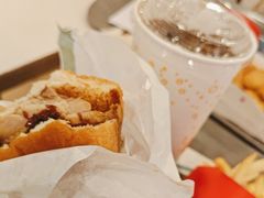-麦当劳(保利若比邻店)