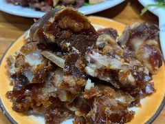 -超越海鲜屋(飞龙物业店)