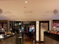 自助取餐区-怡咖啡海鲜自助餐厅(浦东香格里拉店)