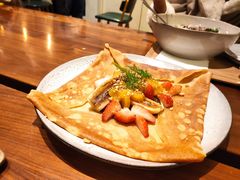 煎香蕉草莓可丽饼-BAKER&SPICE(安福路店)