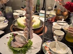 -得意咚瓜·顺德鱼生·冬瓜火锅(深圳首店)