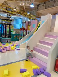 -多多淘儿童体验中心(重庆来福士店)